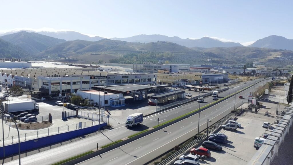 Naves en Antequera